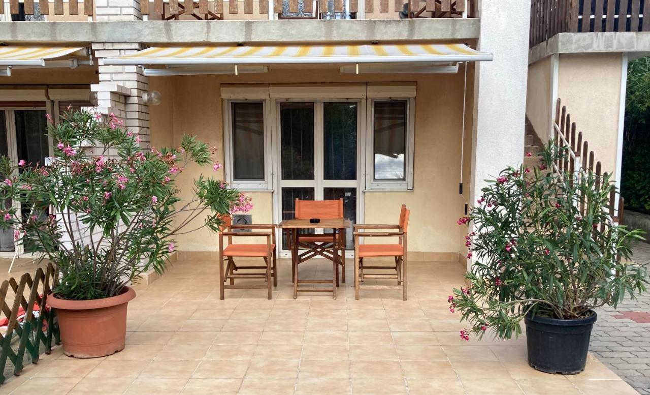 Sunset Beach Apartman Balatonfůzfő Екстериор снимка