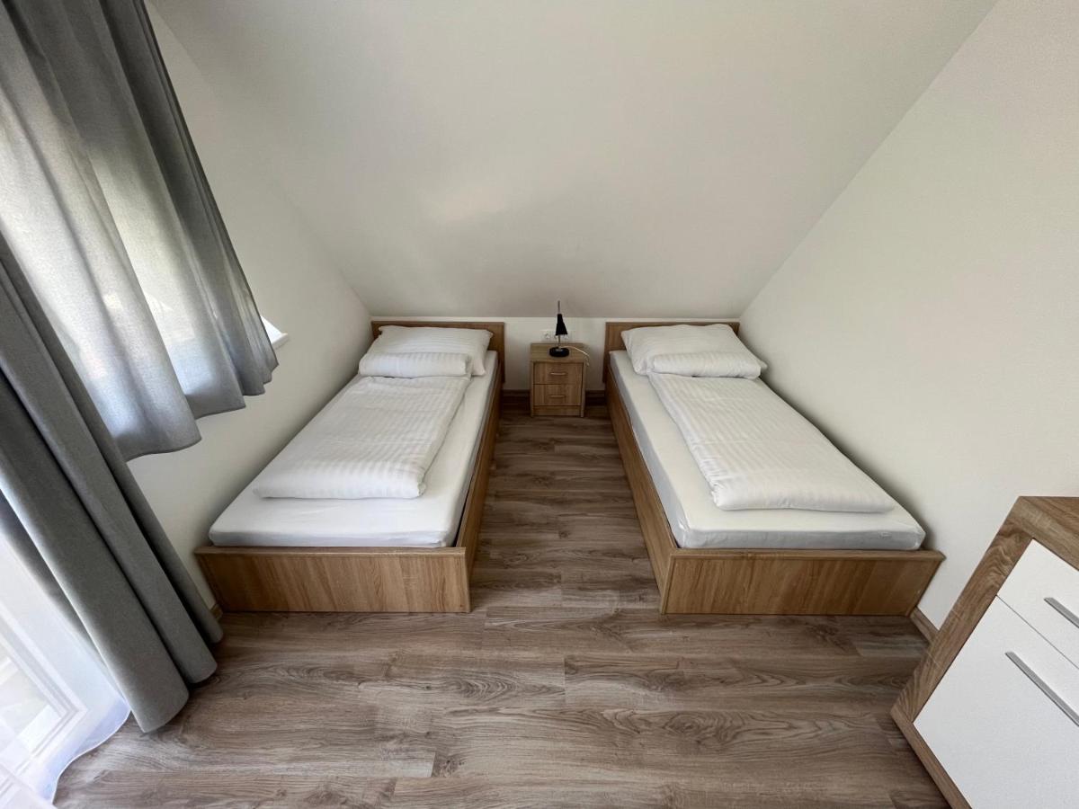 Sunset Beach Apartman Balatonfůzfő Екстериор снимка