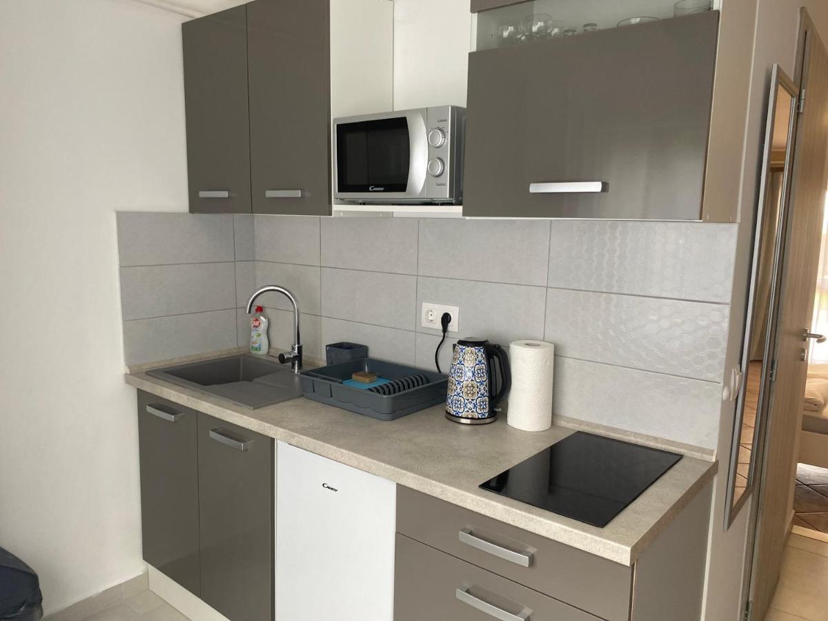 Sunset Beach Apartman Balatonfůzfő Екстериор снимка