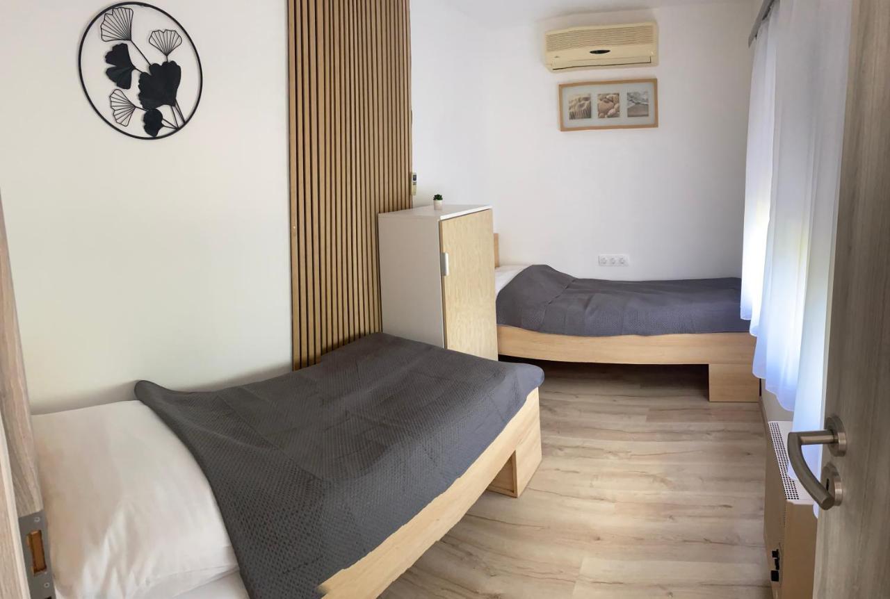 Sunset Beach Apartman Balatonfůzfő Екстериор снимка